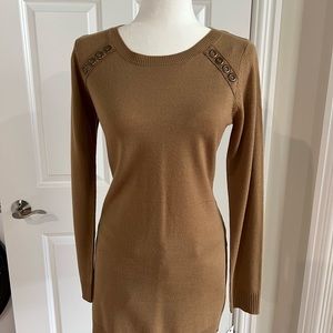 Women’s long tunic sweater size small AGB